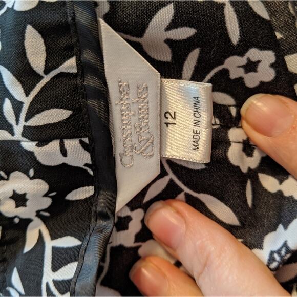EUC Floral Skirt Black/White Christopher & Banks - Picture 2 of 6